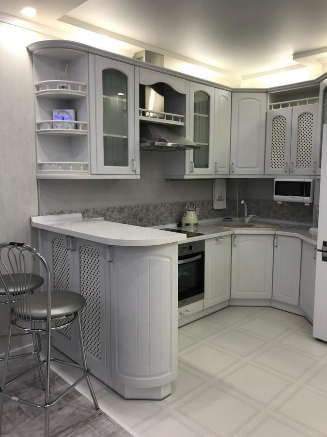 Luxe Apartment On Drahomanova Kiev Exterior foto